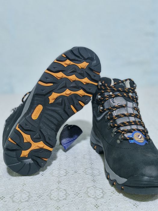 Bocanci de munte Joma marime 39