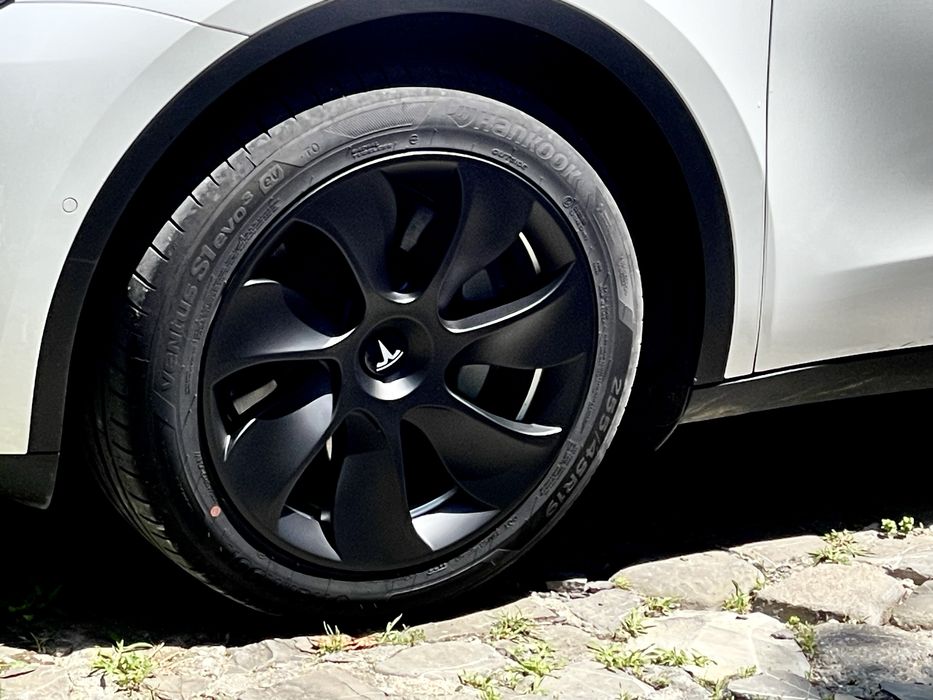 TESLA MODEL Y Long Range Y5 LD 82kv unicat