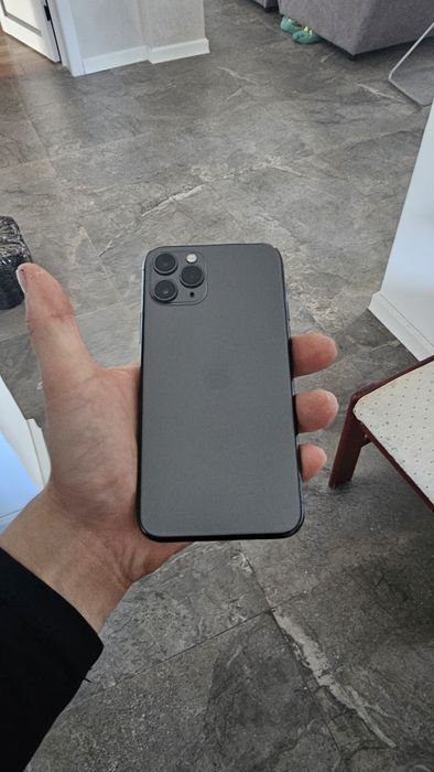 Продам iPhone 11 Pro 64GB