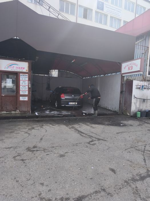 VAND SPĂLĂTORE AUTO vadul este foarte bun situată în Craiova