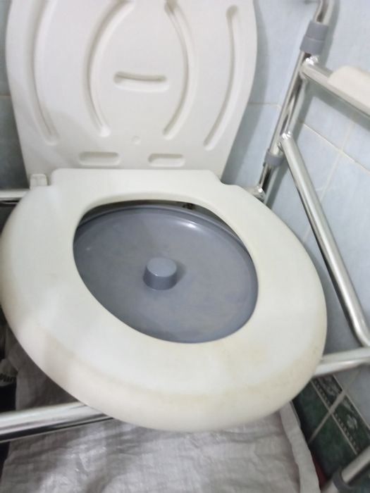 Стул унитаз для больных