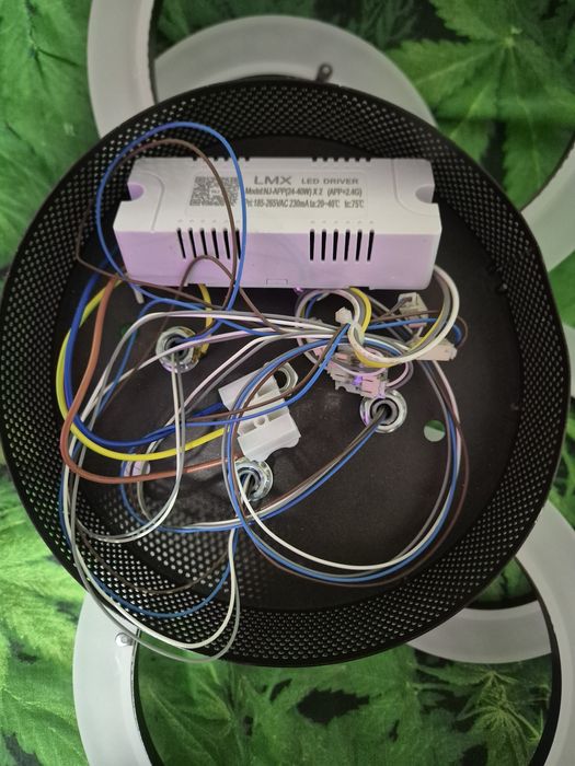 Lustră circulară LED