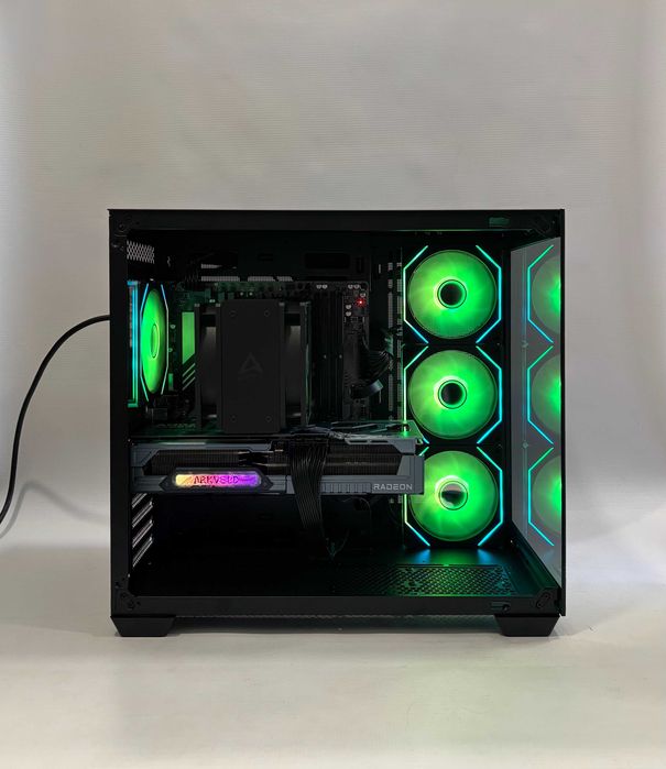 Геймърски компютър AMD Ryzen 7 8700F, RX 9070 XT 16GB, 32GB ram