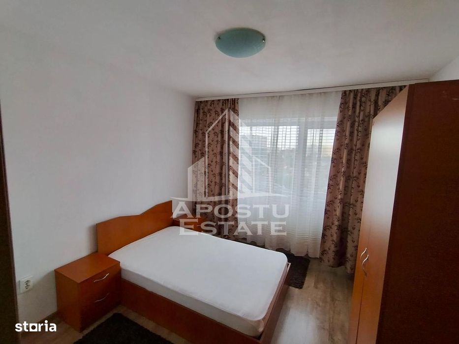 Apartament cu 3 camere , de inchiriat,  zona Circumvalatiunii