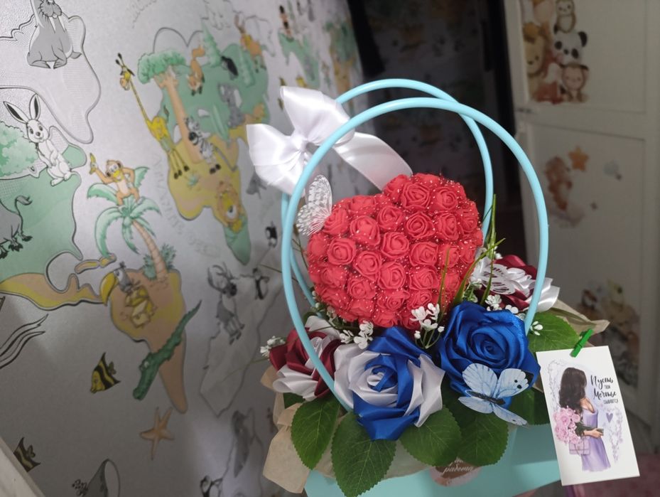 Подарок цветы букеты