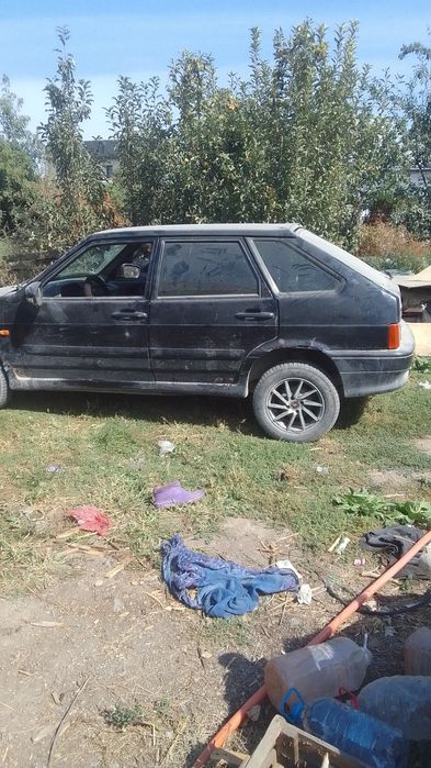 Продам ваз 2114 на разбор