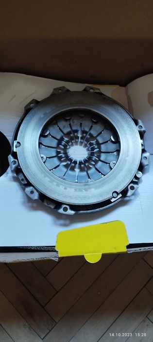 Съединител Volvo v50