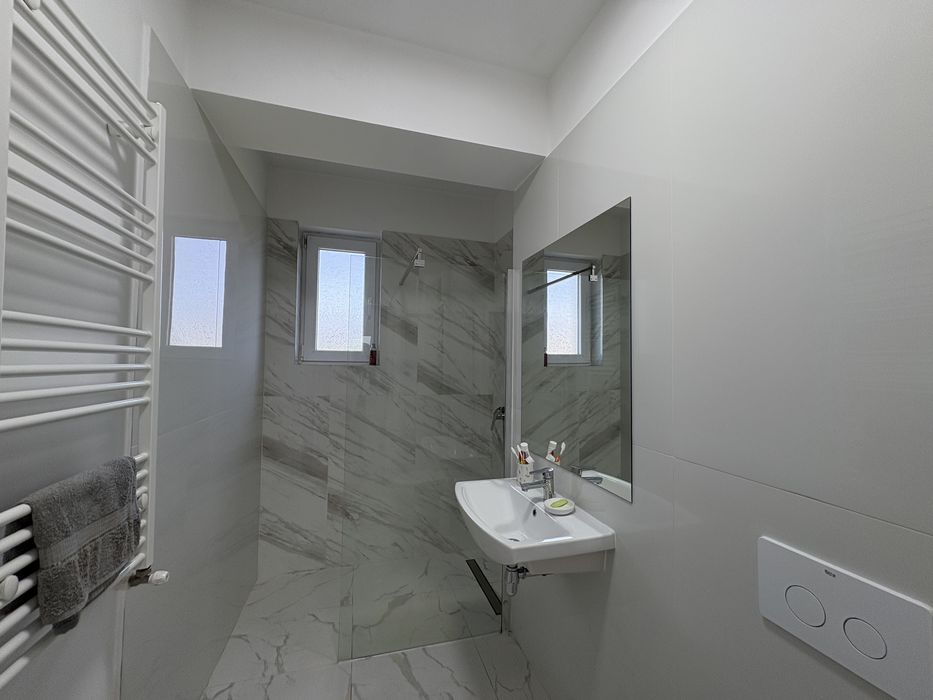 Apartament 2 camere spațios