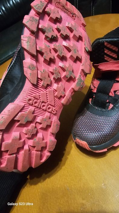 Адидас много запазени 29 номер