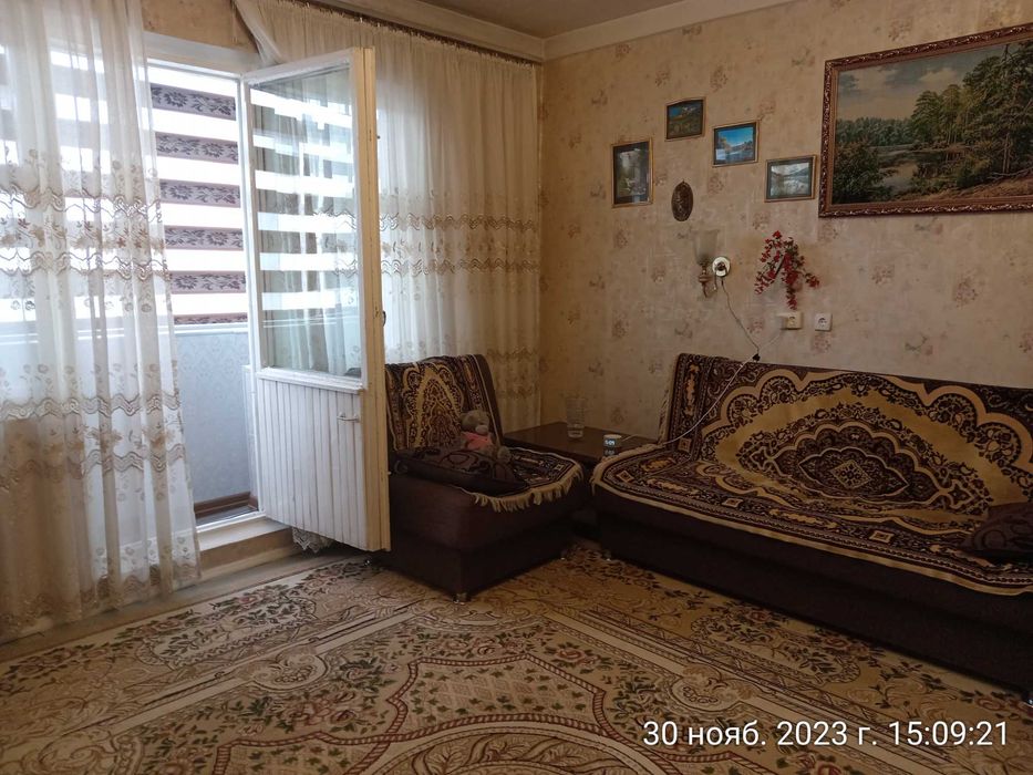 С мебелью за паркентским рынком