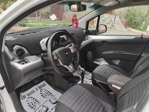 Продаётся машина spark