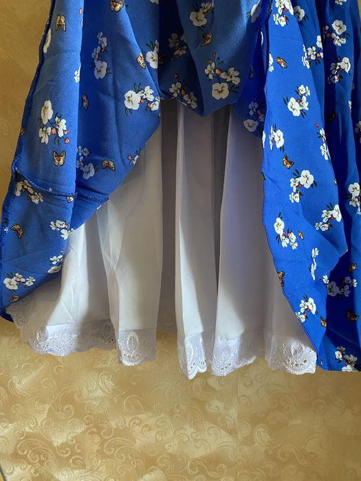 Новое женское платье