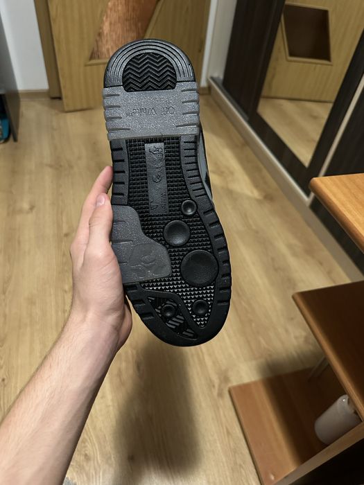 Off White marimea 45