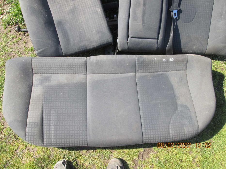 комплект предни и задни седалки за опел астра 2000-2005