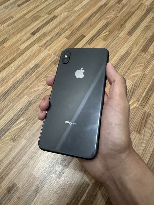 iPhone XS Max 64GB 76%
