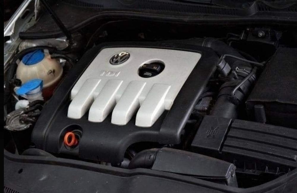 Продавам Голф 5ци и други коли на ЧАСТИ имам НОВИ Части/Автоаксесоари