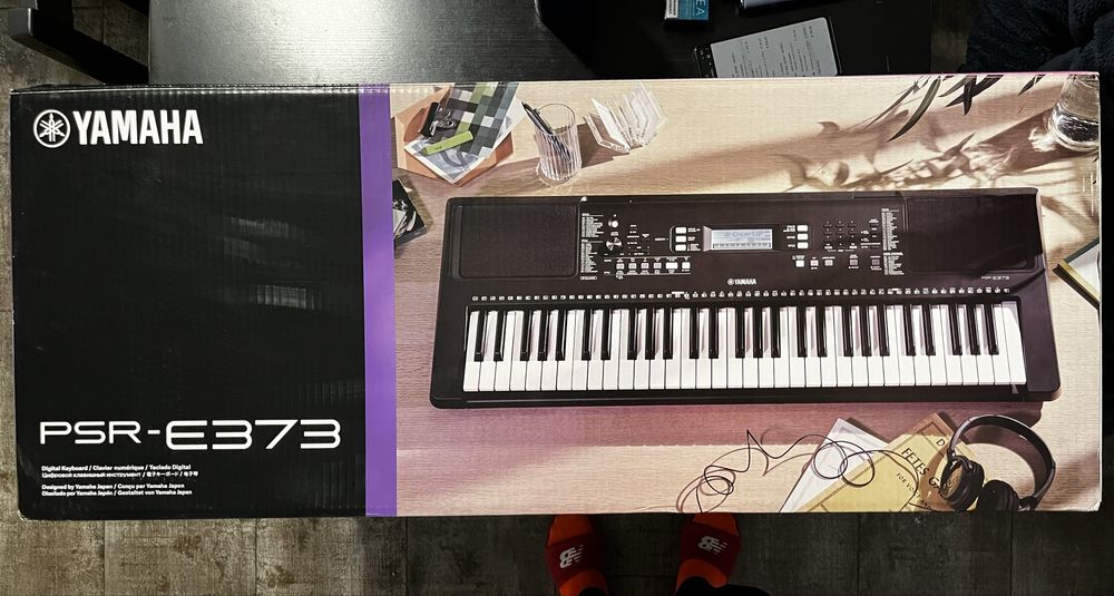Orga YAMAHA PSR-E373 impecabila, la cutie.