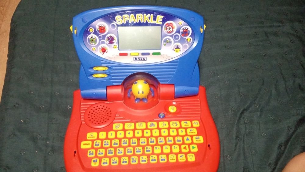 Vând calculator pentru copii