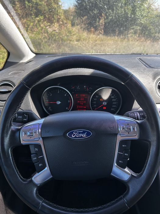 Ford S-max cutie defecta