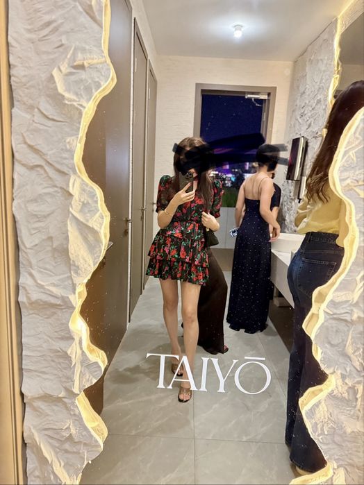 Платье срочно продам, S-M размер. Вечернее платье. Короткое платье.