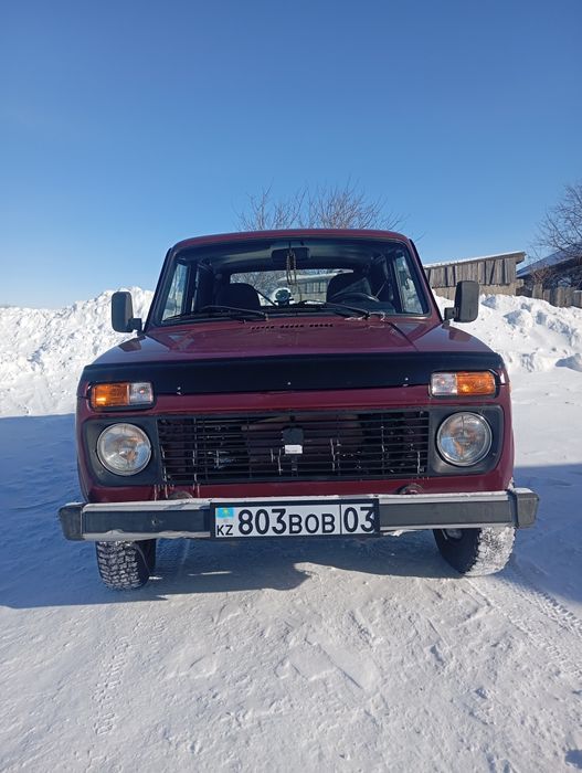 Нива. 2113 год 2001