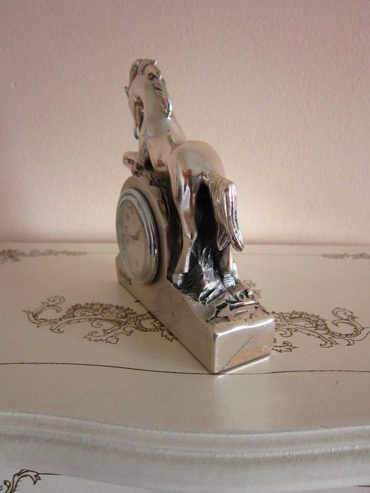 cadou rar Cal cu Ceas mic argintat Ottaviani Italia '80