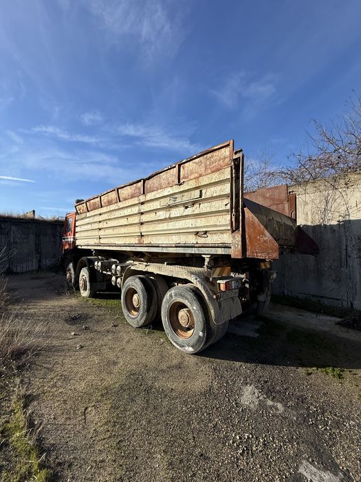 Камион MAN 35-372 самосвал