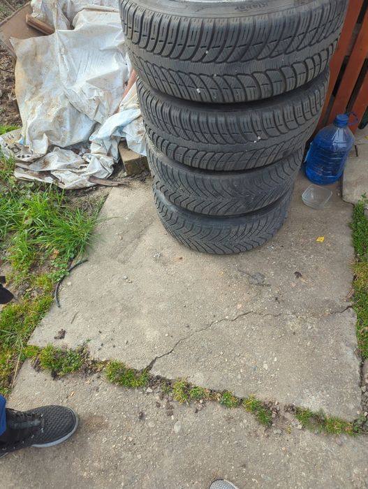 Genți aliaj 205/45  R17