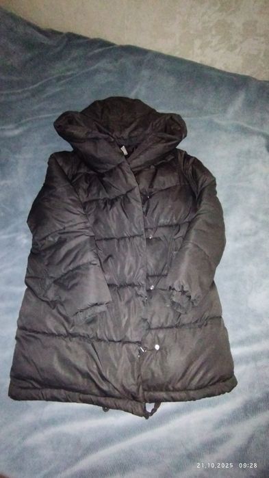 Продам женскую куртку