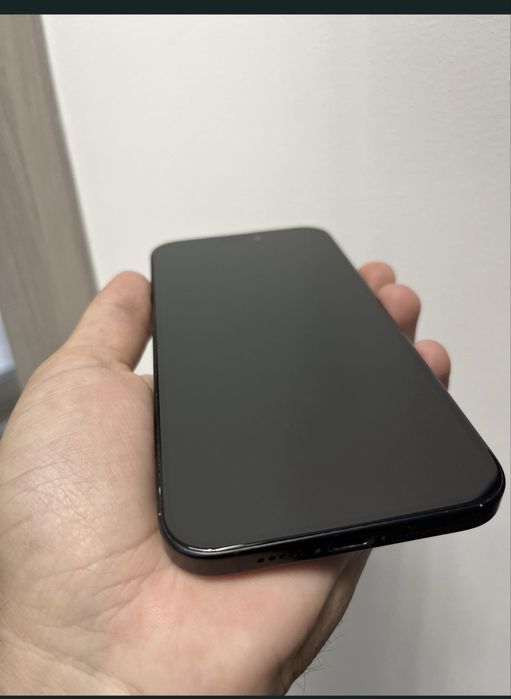 Vand iphone 16 plus impecabil