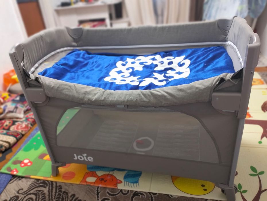 Продам кровать манеж