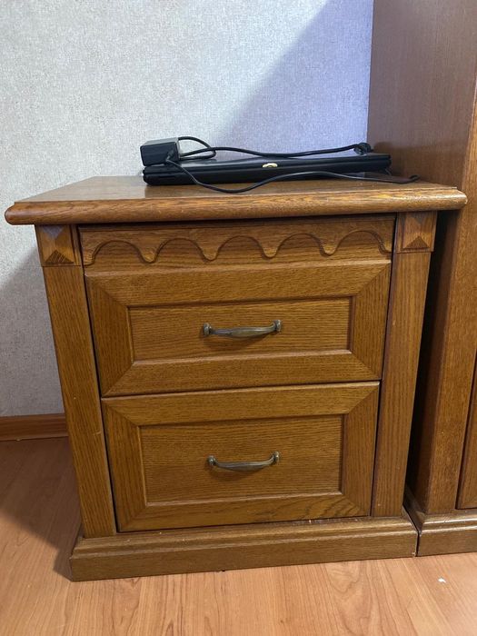 Продам спальный гарнитур