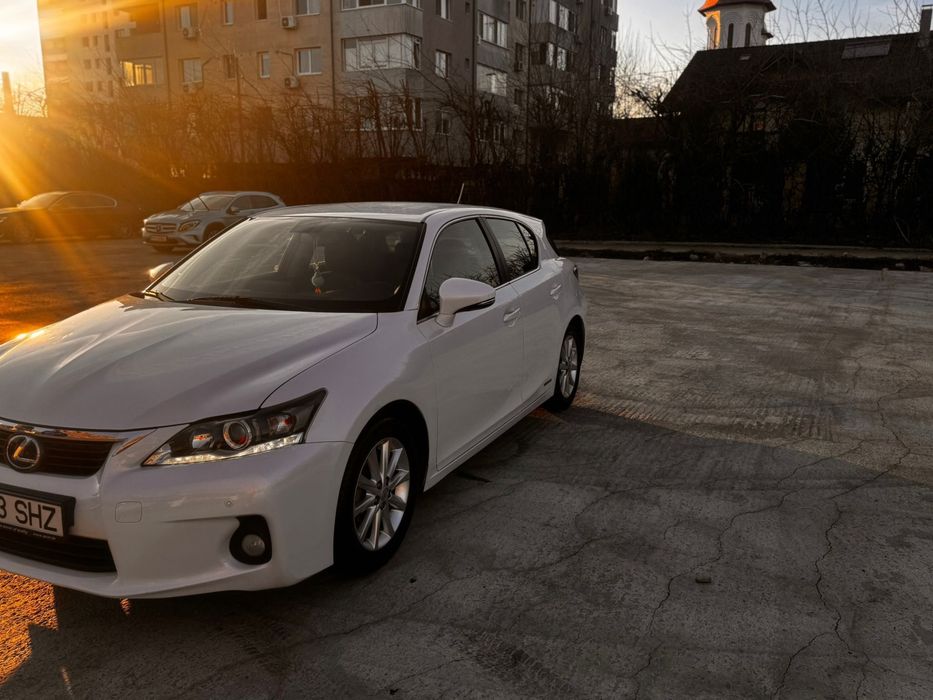LEXUS CT 2011 — imagine 5