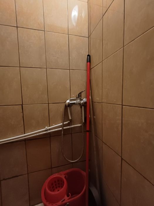 Garsoniera canta la bulevardul principal