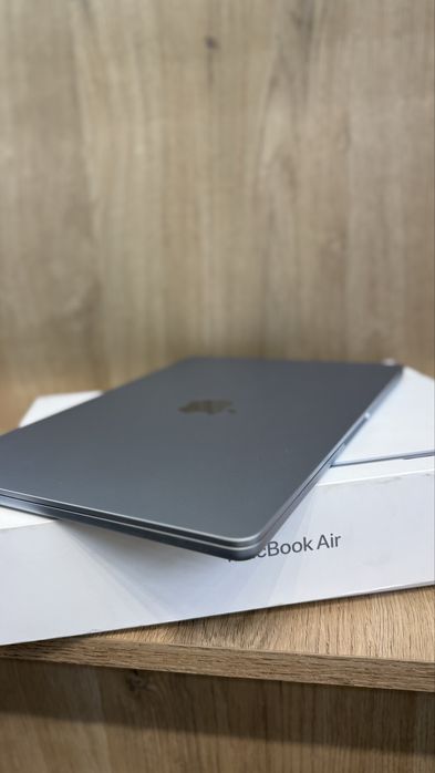 MacBook Air M4 13” Sky Blue 16/256GB | 87 Cycle | 100% Battery