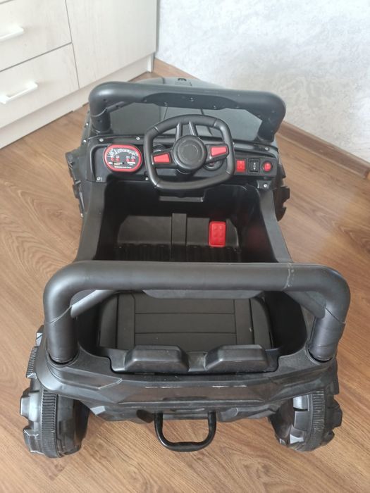 продам детский автомобиль