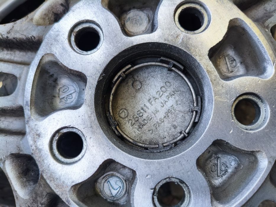 Диски R17 Subaru Original вместе с резиной