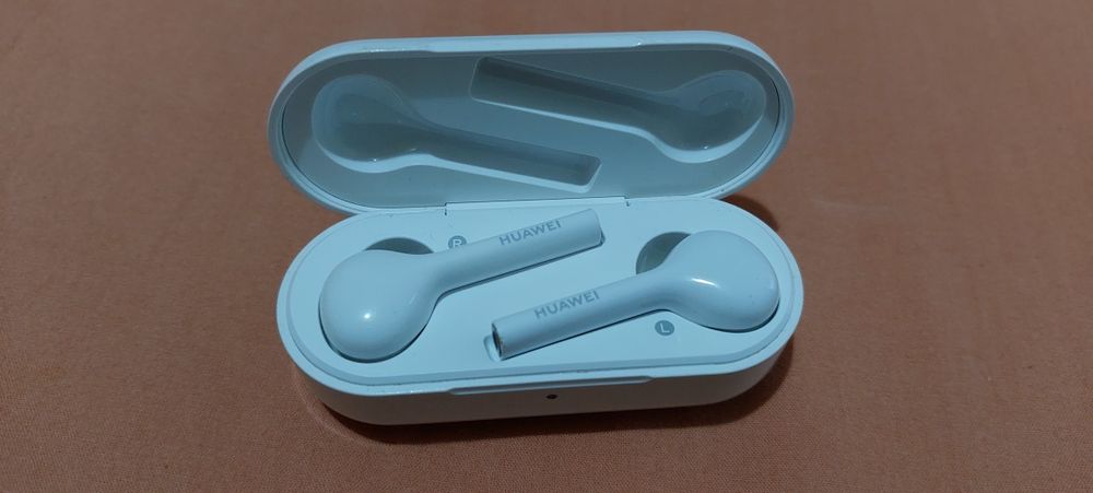 Casti Huawei Free Buds