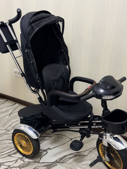 Детский трехколестный велосипед