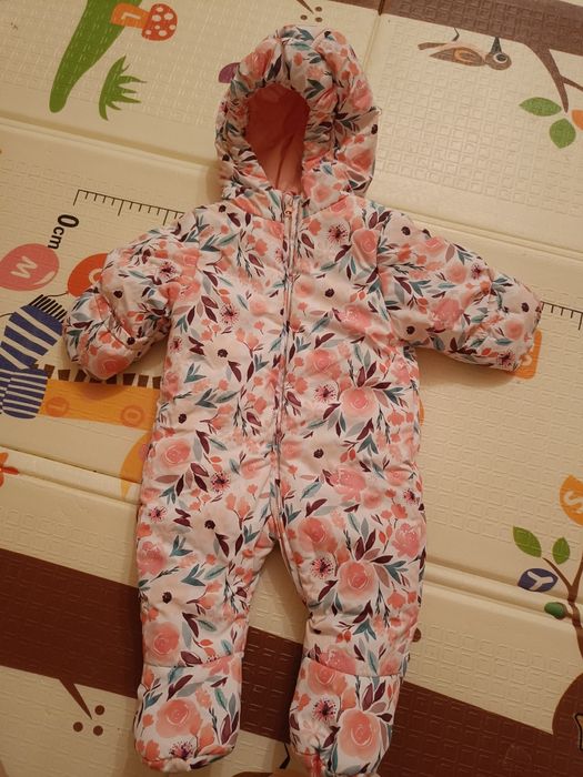 Утеплённый комбинезон для девочки babygo