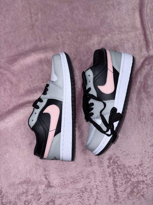 Pantofi Jordan 1 Low 36 alb gri negru roz Noi nepurtati New never worn