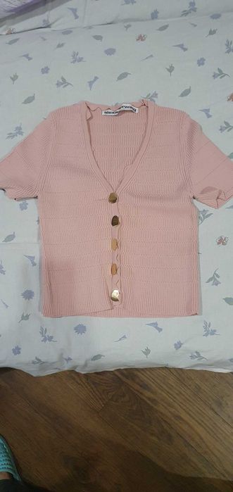 Дамска стилна  розова блуза рзамер S нова