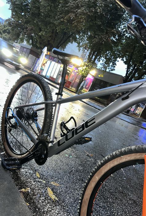 Cube AIM Race 27.5