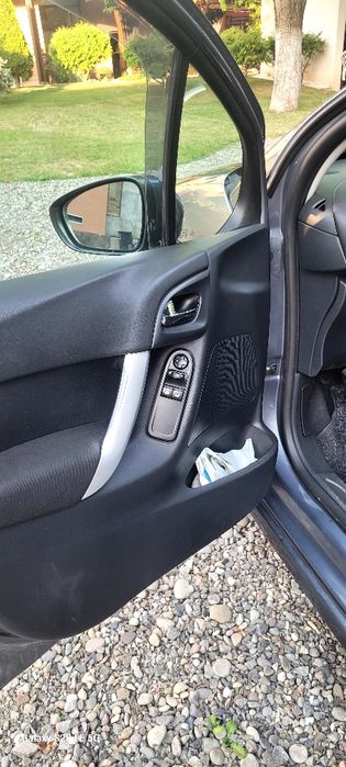 CITROEN C3 anul 2012  1.6