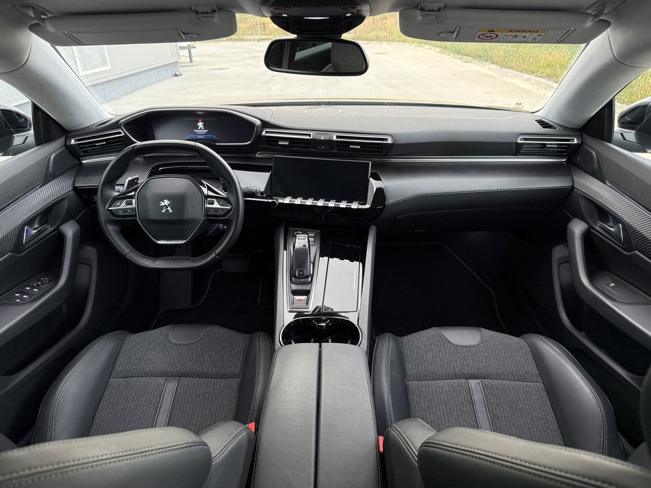 Peugeot 508 / 1.5 BlueHDI / automat(EAT8) / Line Assist / Full Led