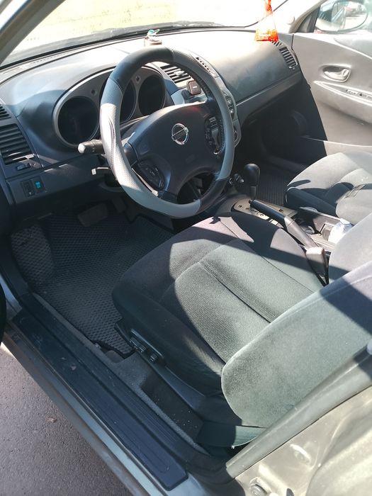 Продам Ниссан срочно