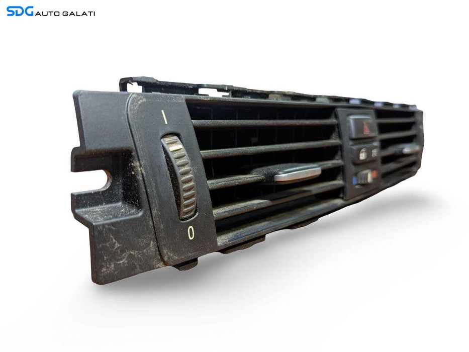 Gura Grila Guri Grile Aer Aerisire Ventilatie Bord Ceuntrala BMW Seria 3 E90 2007 - 2011 Cod 91304649 14482110 [L9375]