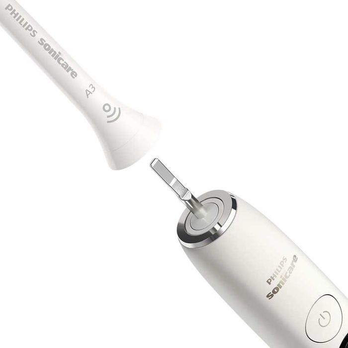 Комплект от електрически четка за зъби Philips Sonicare DiamondClean 9000