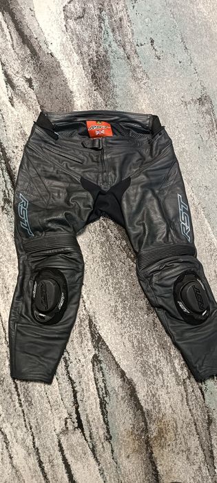 Кожен мото панталон RST