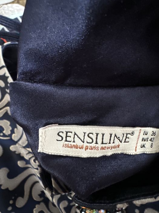 Платье длинное в отличном состоянии